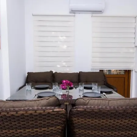 펜션 Westcoast 칼칸